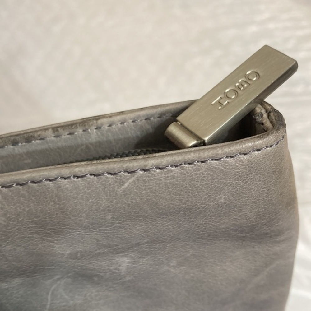 Hobo gray leather wristlet clutch bag - Picture 10 of 12